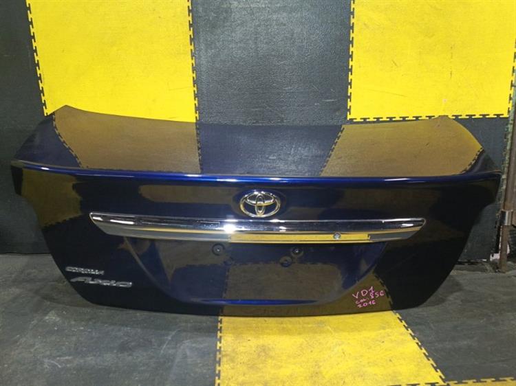 Крышка багажника Тойота Королла Аксио в Алейске 113111