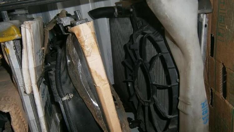 Радиатор основной Хонда Стрим в Алейске 11959