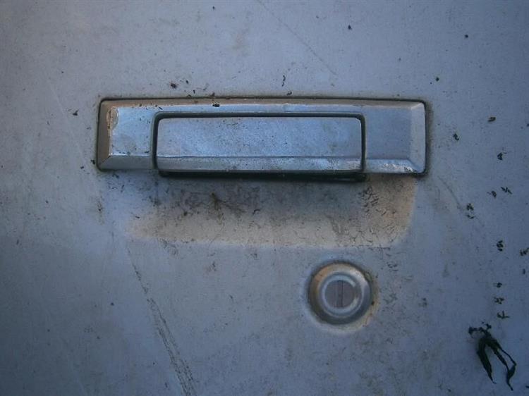 Дверь Тойота Таун Айс в Алейске 15430