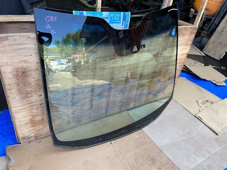 Лобовое стекло Хонда Фрид в Алейске 245685