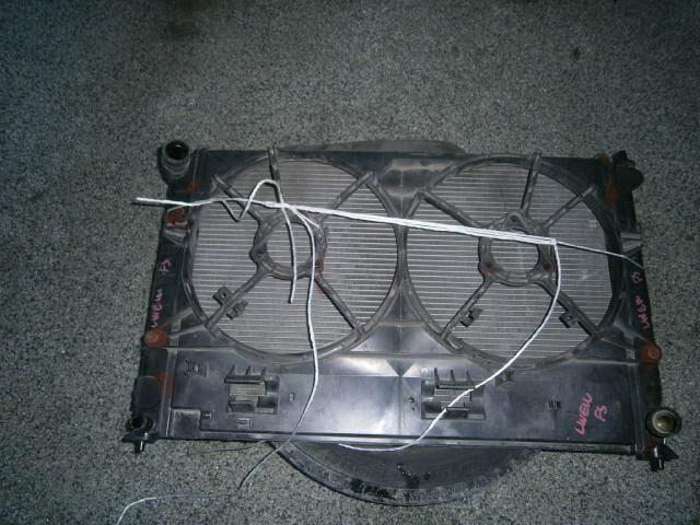 Диффузор радиатора Мазда МПВ в Алейске 31233