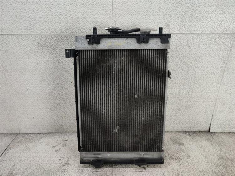 Радиатор основной Дайхатсу Танто в Алейске 380355