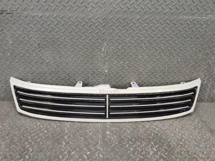 Решетка радиатора Тойота Исис в Алейске 420163