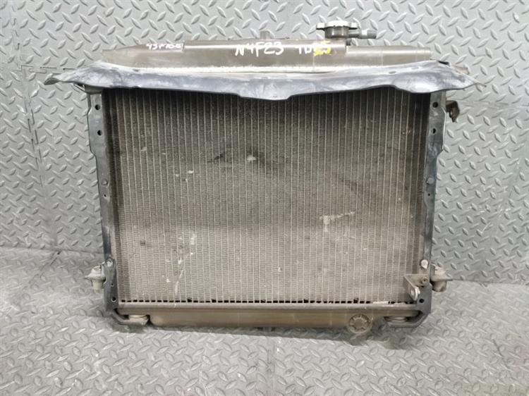 Радиатор основной Ниссан Атлас в Алейске 437168