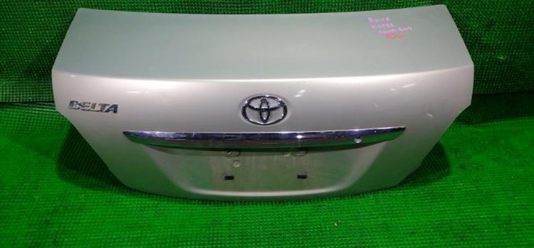 Крышка багажника Toyota Belta