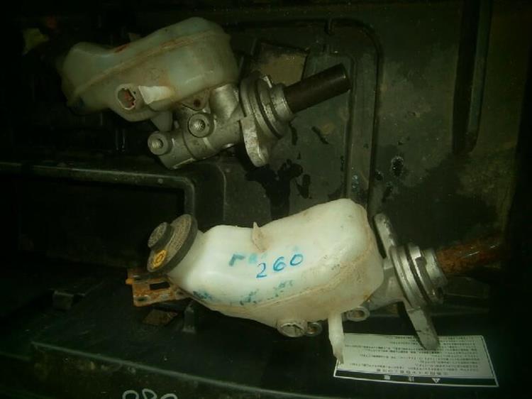 Главный тормозной цилиндр Тойота Премио в Алейске 73101