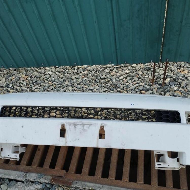 Решетка радиатора Тойота ББ в Алейске 87564